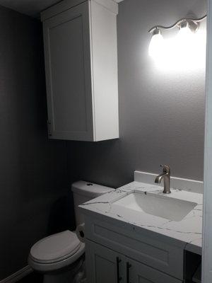 Full bathroom remodel in porcelain tile