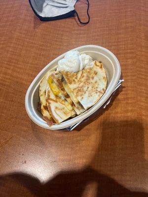 Steak Quesadilla with sour cream