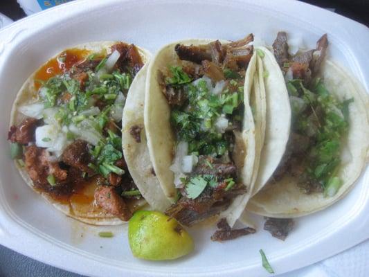 Tacos de Carne Asada, Al Pastor y Carnitas