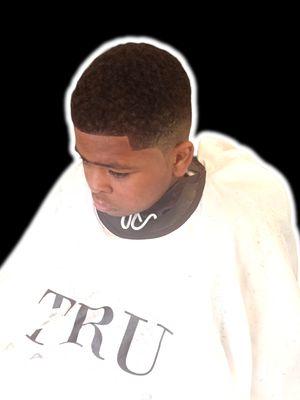 medium high top fade