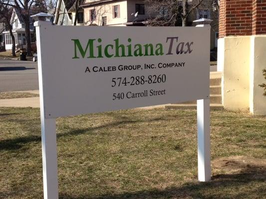 Conveniently located on the corner of South & Carroll Street in downtown South Bend.