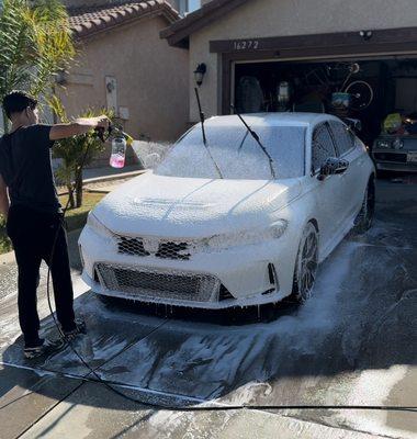 Detailing a 2023 Honda Civic Type R