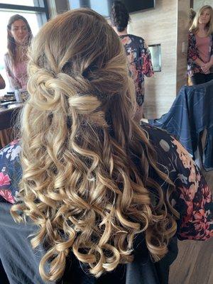 My hairstyle for my friend's wedding by Emily Bunn