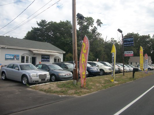 Starrz Auto located on the White Horse Pike