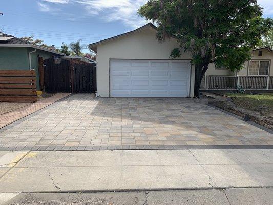 800 sq ft paver driveway