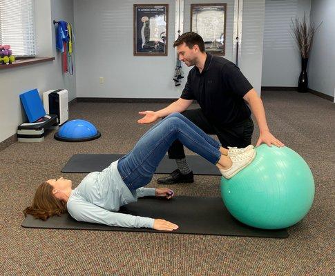 Guided corrective exercises provides a benefit to many conditions we treat.