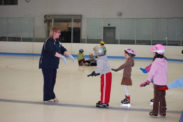 FMC Ice Sports 'Learn to Skate' program