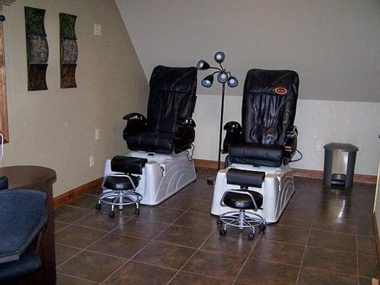 Pedicure area in Nail room