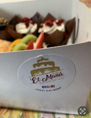 El Maná Pastry Shop