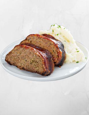 Beef meatloaf with mash potatoes