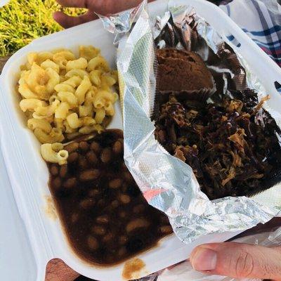 Pulled pork mac & cheese and beans, I don't know what I was thinking, should've gave it back :(