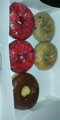 2 red velvet glazed, 1 chocolate, 2 blueberry glazed