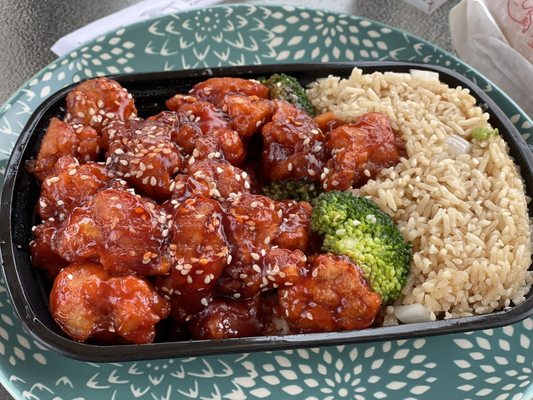 Sesame Chicken Dinner Special