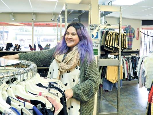 Buffalo Exchange Outlet San Antonio Employee