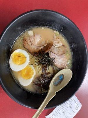 Tonkotsu ramen