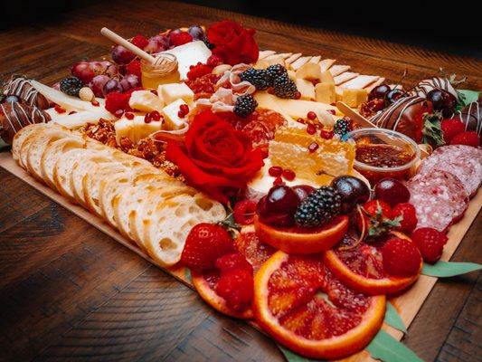 Valentine''s Day Nibble Board - Classic Charcuterie Board Haus LA