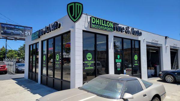 Dhillon Motorsports front lobby