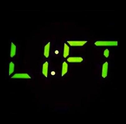 Best time to get your swole on is at 4:00 am. Only early birds and less crowds to maximize your workout.