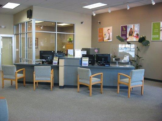 New Account and Loan desks