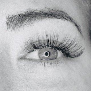 Voluminous Beauty Lashes
 
 *volume lashes