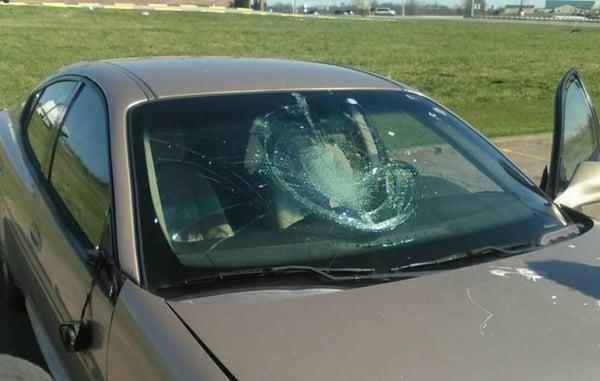 We install autoglass, Windshields, Door Glass, Quarter Glass. Vent Glass and Back Glass , We Handle All Insurance Claims