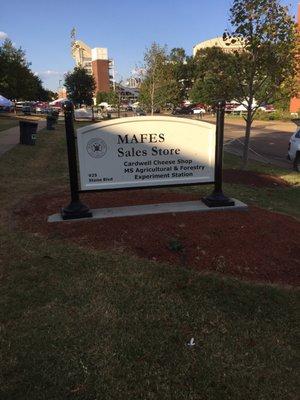 Mates Sales Shop at Mississippi State