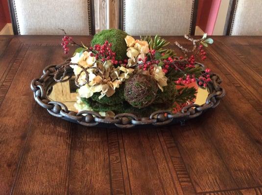 Shelayne's Botanicals & Holiday Decor