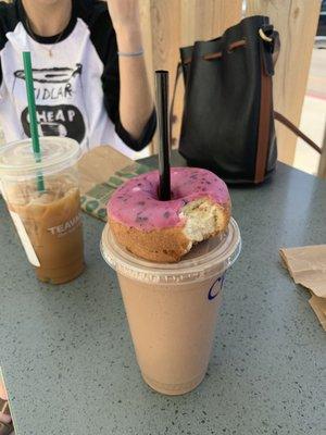 Chocolate peanut butter smoothie and VEGAN BLUEBERRY DONUT