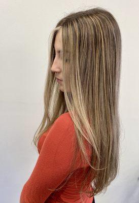 Foil highlights, trim and blow dry