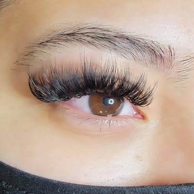 #lashes #lashartist #lashesonfleek #bossbabe #bossbitch #vavalashes #lashgoddess #russianvolum #lashes #flufflylashes #perfectlashes #