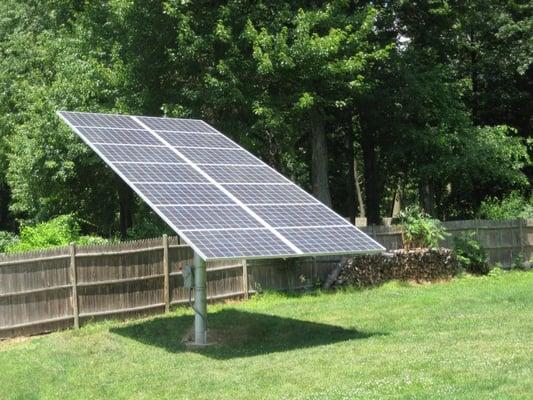 A pole-mounted PV array in Hampstead, NH.