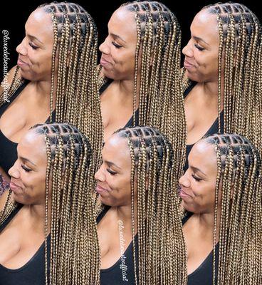 MEDIUM KNOTLESS BRAIDS (Mix Blonde)