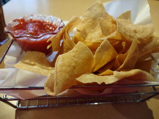 chips & salsa