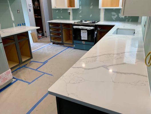 Custom countertops fabrication and installation.