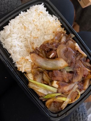 C29. Mongolian Beef Dinner Combo with 114. White Rice