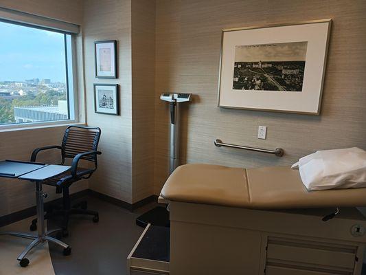 North Texas Preferred Health Partners Dallas Treatment Room