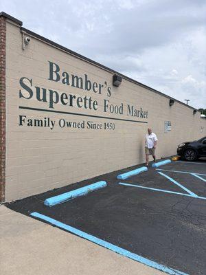 Bamber's Superette