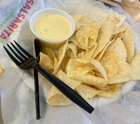 Chips and queso