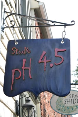 Studio pH 4.5 is in the corner of gibbon/S. Washington. Beige townhouse in corner (1st level) they also cross services with Spa