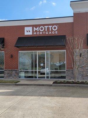 Motto mortgage lakeside