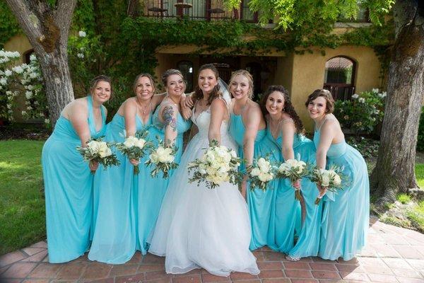 Amazing bridal party shots!