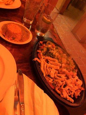 chicken and veggie fajitas with rice&beans and tortillas (sooo gooodd)