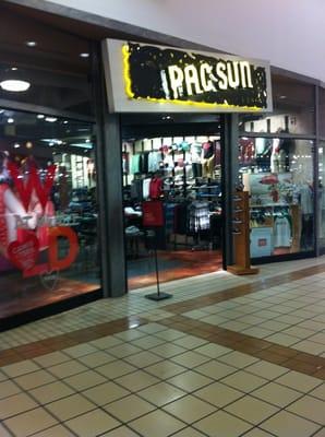 PacSun