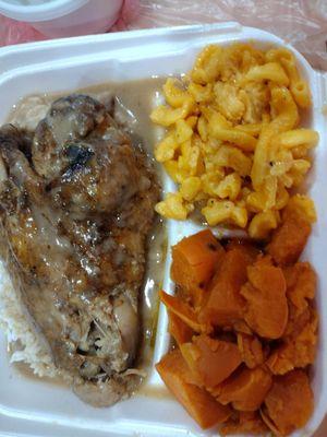 Turkey wing, rice, canned candied yams & Mac & cheese - NOT SO GOOD. Overpriced