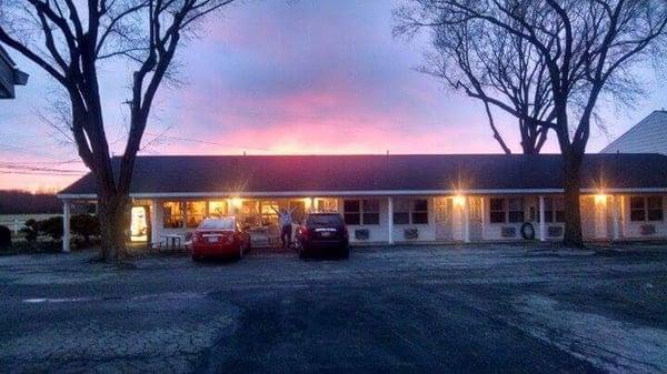 Sun setting over the motel! Gorgeous??