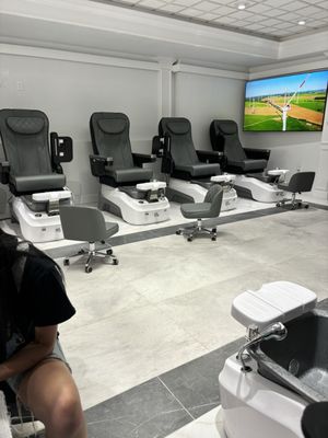 Pedicure stations