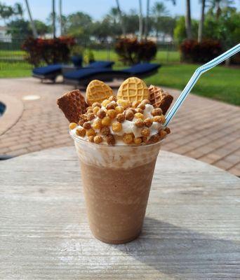 Did someone say Peanut Butter cup Milk Shake? Oh yes sooo good!!!