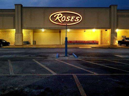 Roses Stores