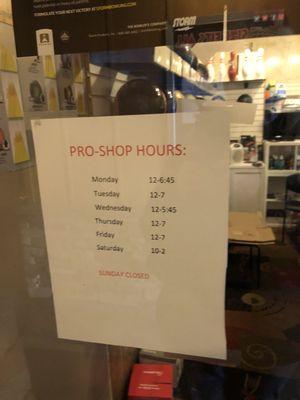 Pro shop hours a/o Jan 2022