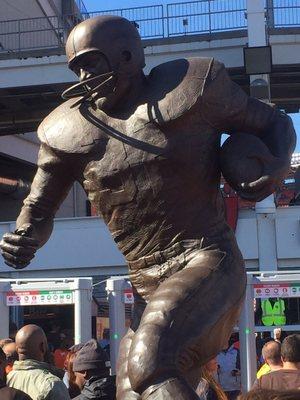 Royalty - Jim Brown Statue